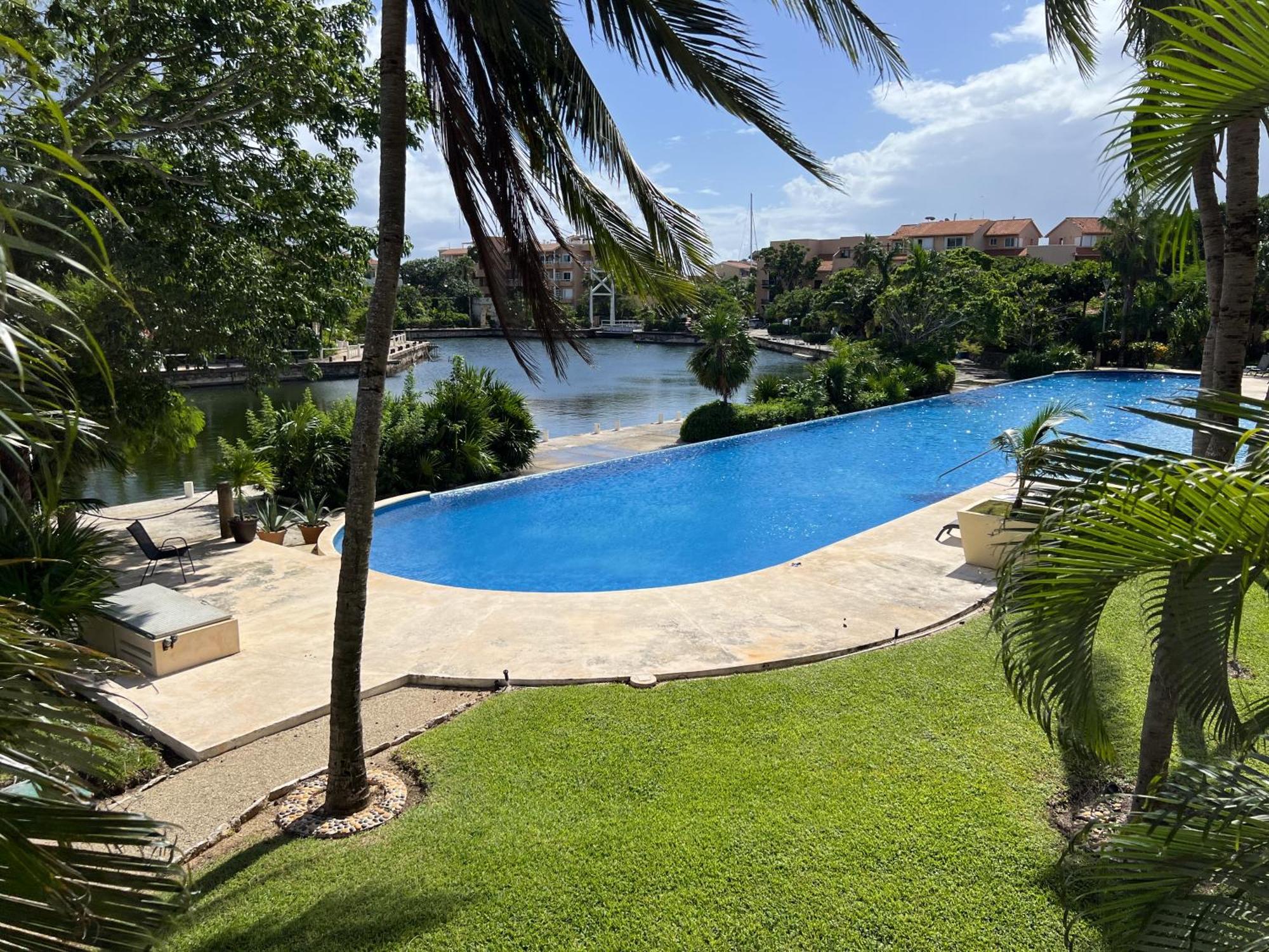 High-End Waterfront Condo At Secrets Waters Puerto Aventuras Kültér fotó